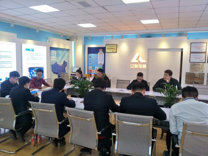 客观真诚的相互品评.jpg 客观真诚的相互品评.jpg